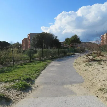 Appartamento Appartement Bormes-les-Mimosas, 1 pièce, 4 personnes - FR-1-610-29 *
